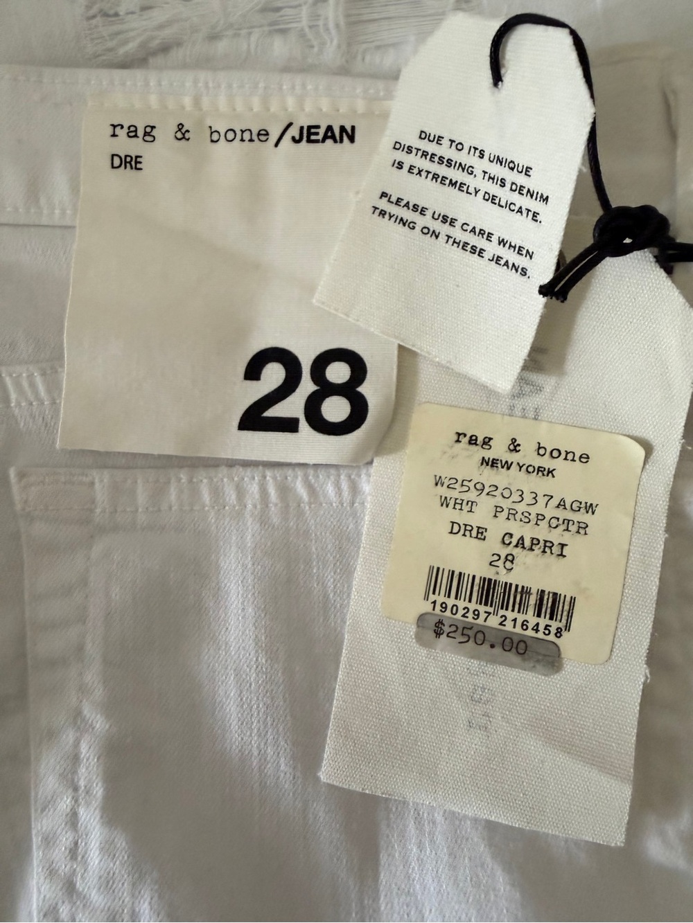 28 - NWT - Rag & Bone Jeans White Prospector Dre Capri - Picture 3 of 10